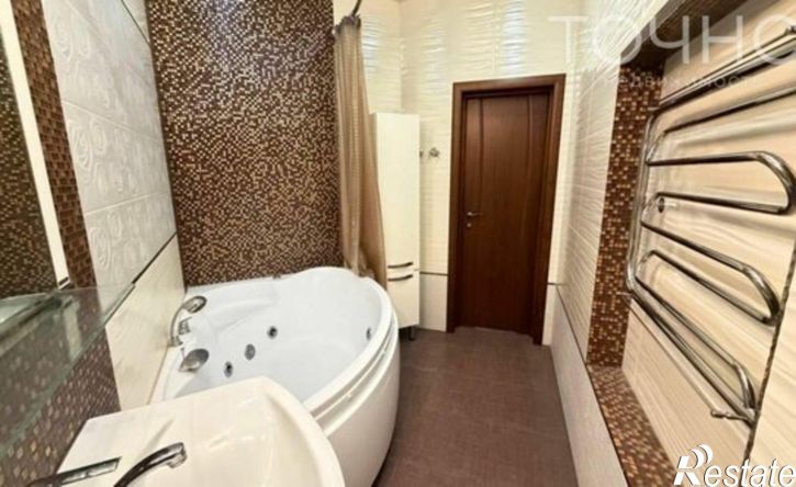 2-комн квартира ул Кижеватова, 10,  д. 10