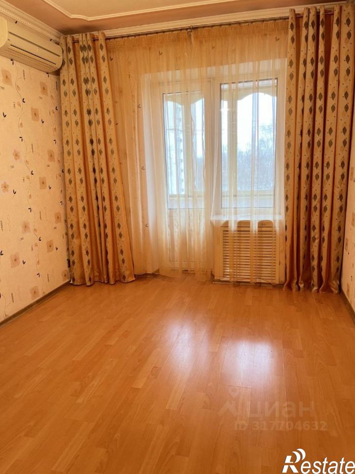 4-комн квартира ул 9 Января, 6,  д. 6