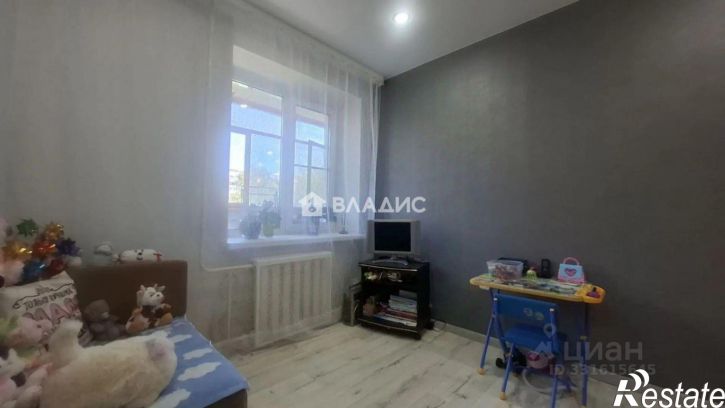 3-комн квартира ул Краснова, 45,  д. 45