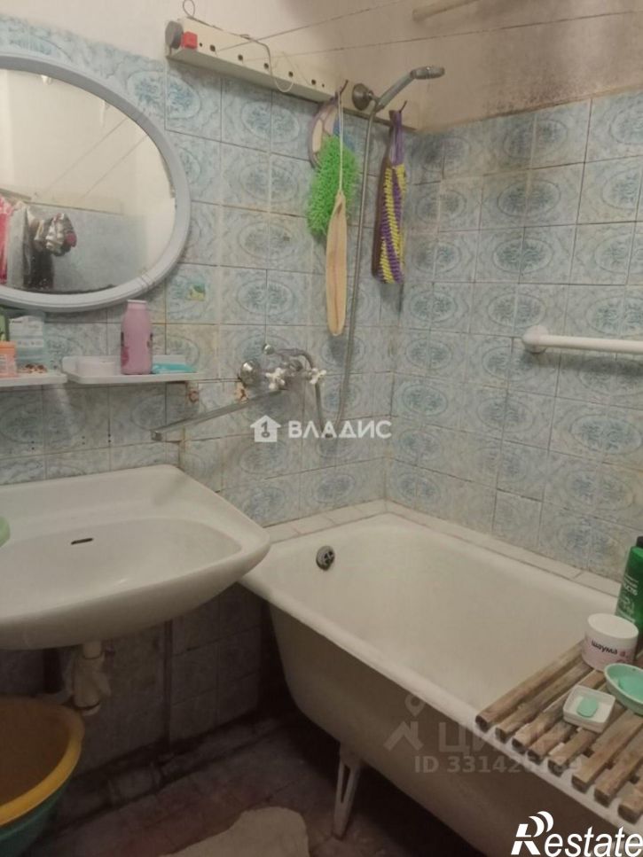 3-комн квартира ул Циолковского, 27,  д. 27