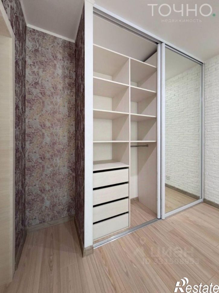 2-комн квартира ул Тамбовская, 11,  д. 11