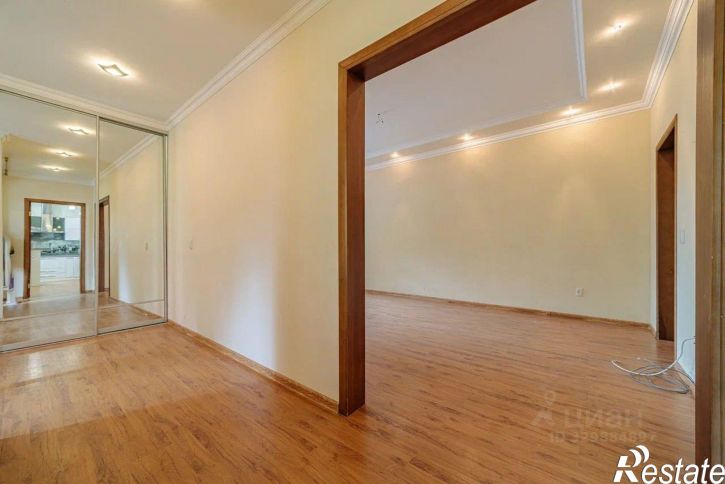 4-комн квартира ул Мира, 51,  д. 51