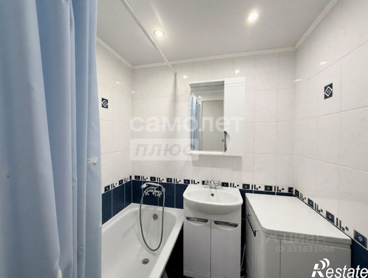 3-комн квартира ул Кижеватова, 27,  д. 27