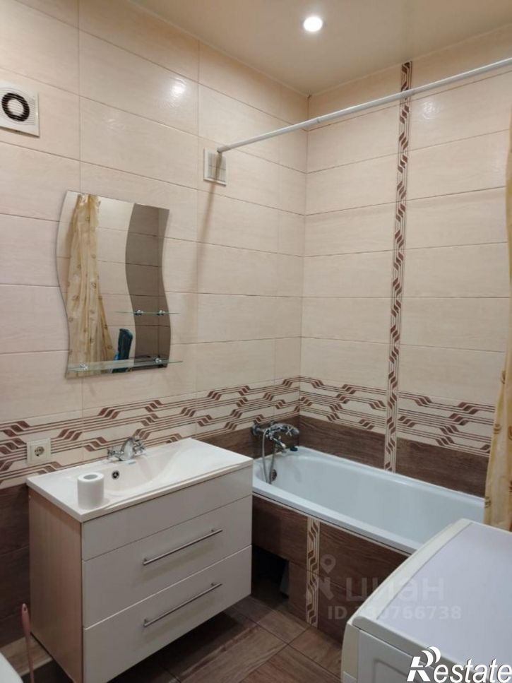 3-комн квартира ул Славы, 7,  д. 7