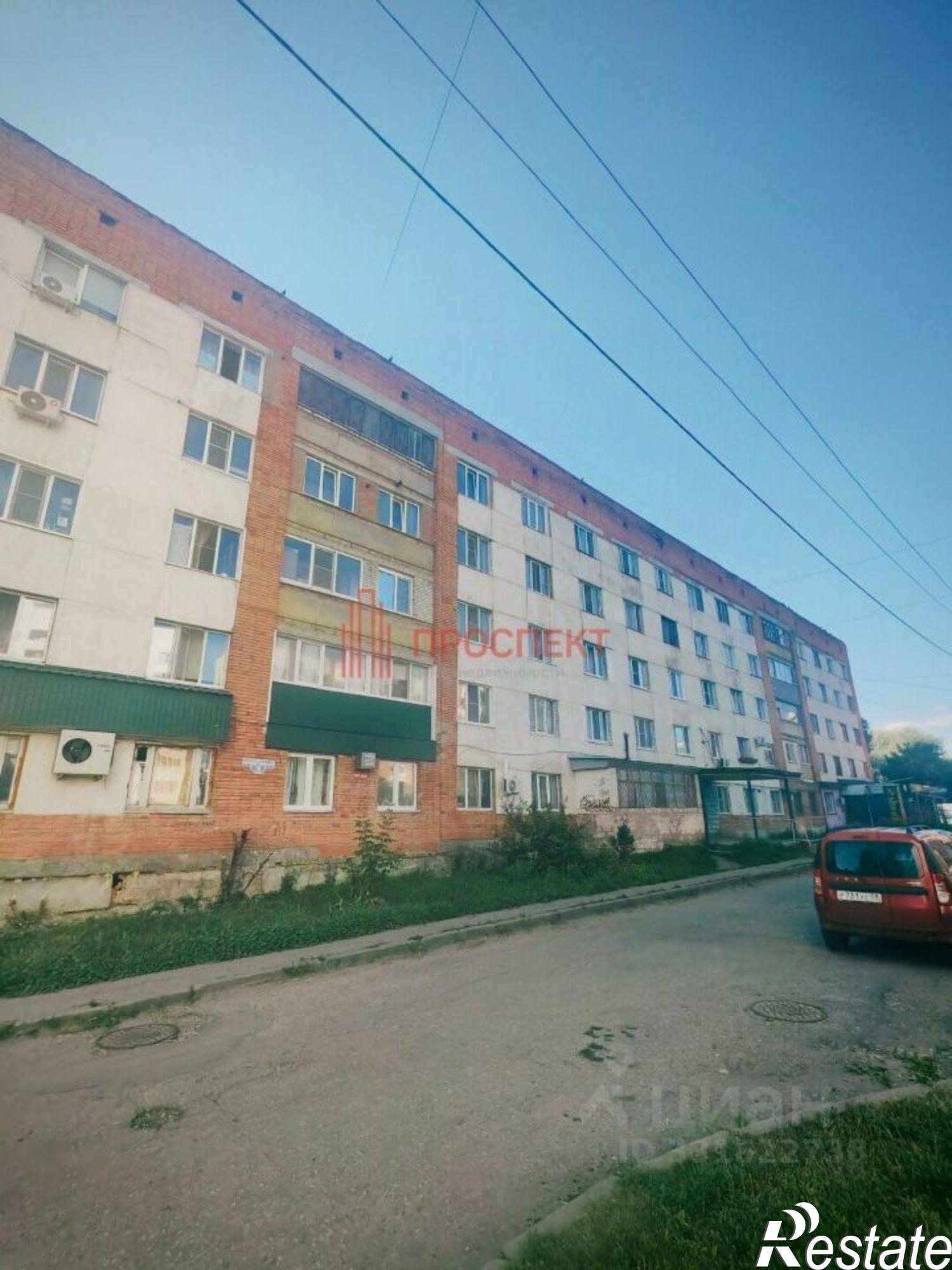 Купить комнату за 890 000 рублей на пр-кт Строителей, 3