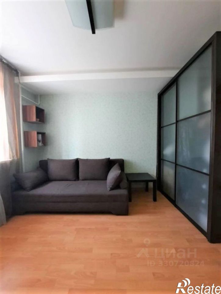 3-комн квартира ул Бугровка М., 17,  д. 17