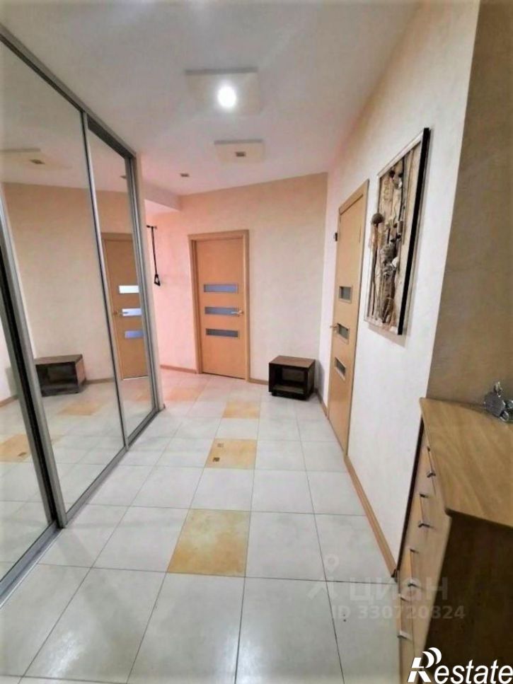 3-комн квартира ул Бугровка М., 17,  д. 17
