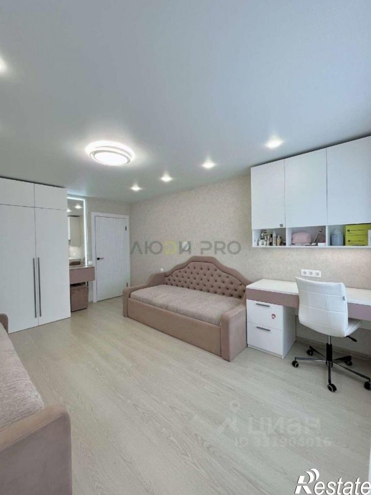 2-комн квартира ул Генерала Глазунова, 15,  д. 15