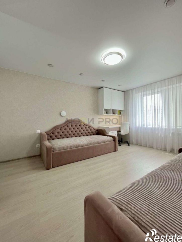 2-комн квартира ул Генерала Глазунова, 15,  д. 15