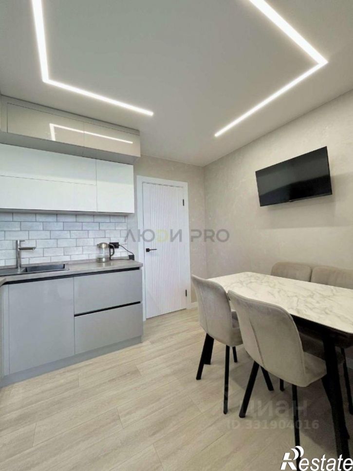 2-комн квартира ул Генерала Глазунова, 15,  д. 15
