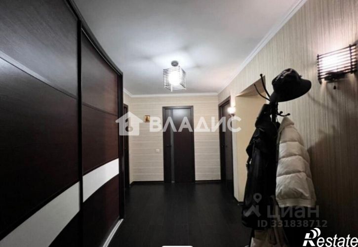 2-комн квартира ул 65-летия Победы, 1,  д. 1