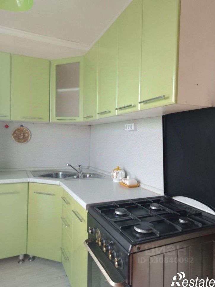 1-комн квартира ул 8 Марта, 15,  д. 15