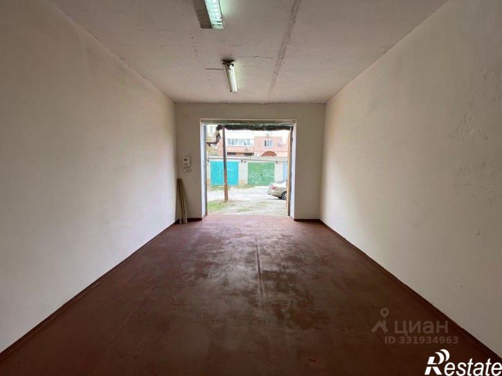 Гараж/парковка ул Суворова, 180В,  д. 180В