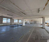 помещение 5117 кв м улица Антонова, 3