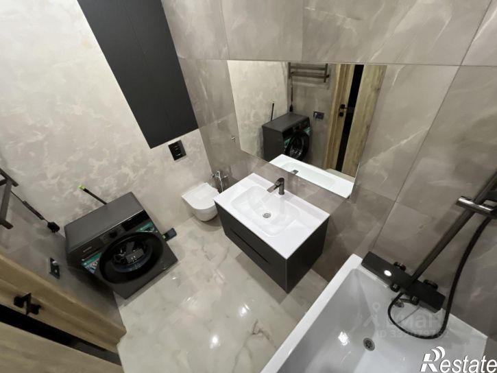 2-комн квартира ул Измайлова, 38 3,  д. 38 3,  к. 3