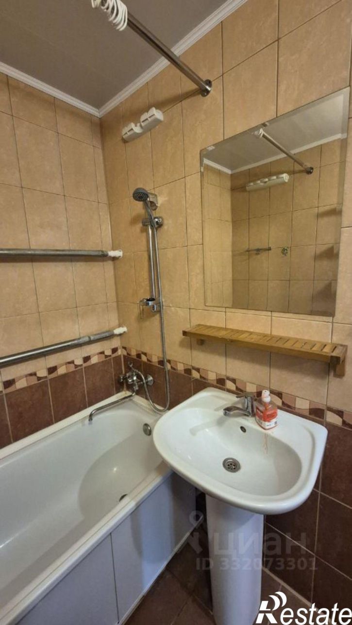 2-комн квартира ул Кижеватова, 20,  д. 20