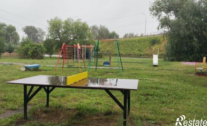 3-комн квартира ул Ушакова, 2,  д. 2