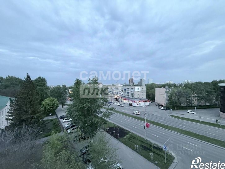 1-комн квартира пр-кт Победы, 27,  д. 27