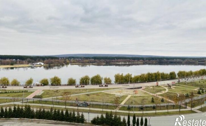 3-комн квартира улица 65-летия Победы, 32