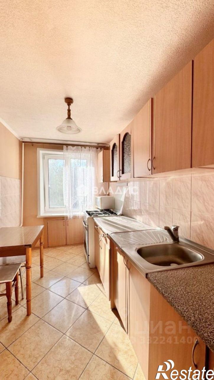 3-комн квартира пр-кт Победы, 77А,  д. 77А