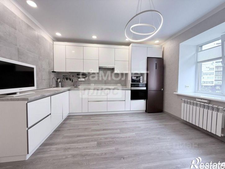 2-комн квартира ул Мира, 40А,  д. 40А