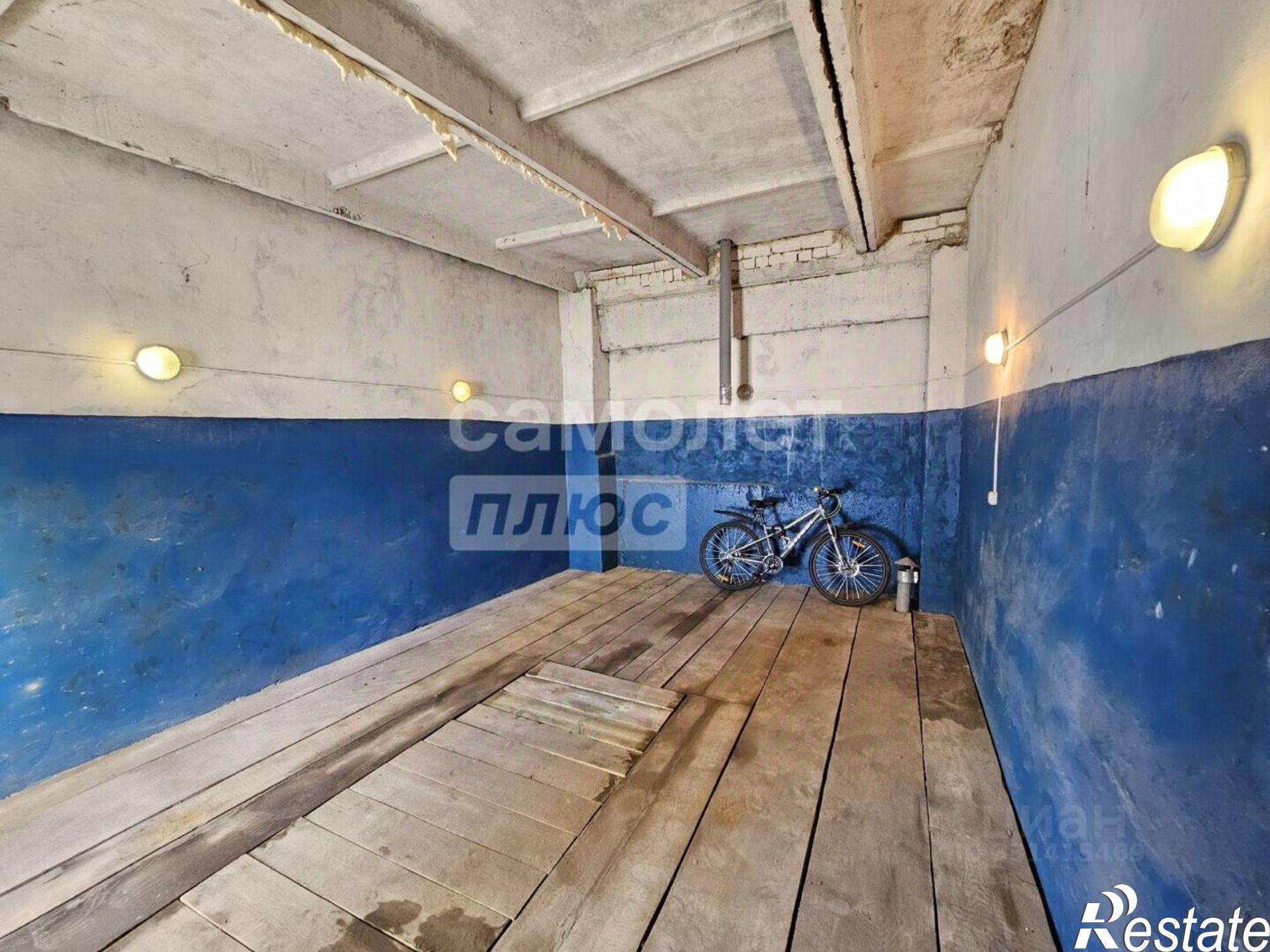 Купить гараж, место в паркинге за 1 239 240 рублей на ул Антонова, 5Б