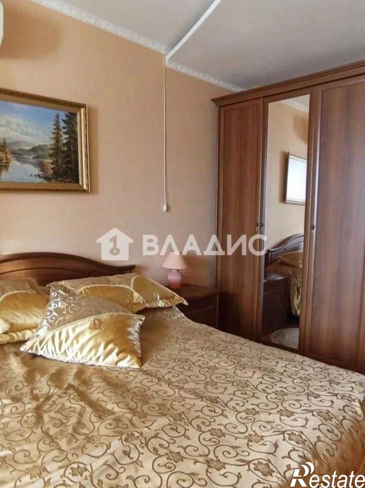 3-комн квартира ул Можайского, 12,  д. 12