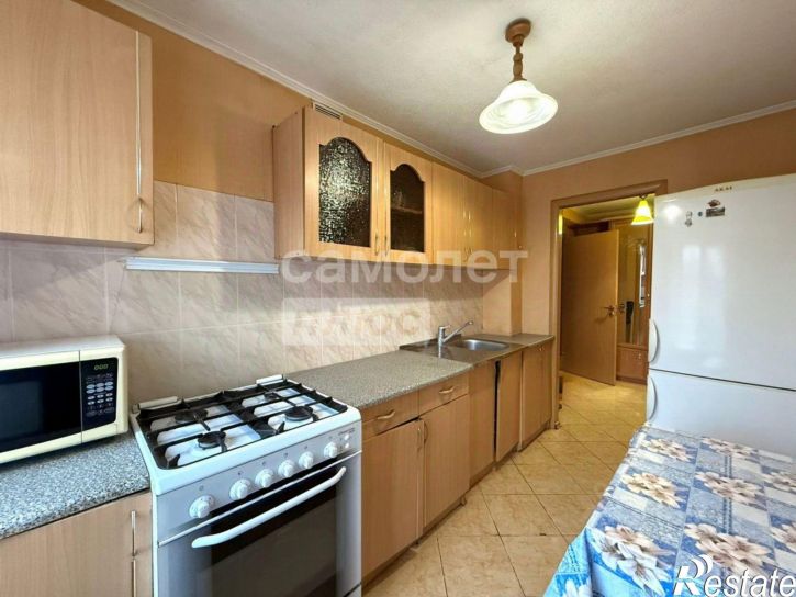3-комн квартира пр-кт Победы, 77А,  д. 77А
