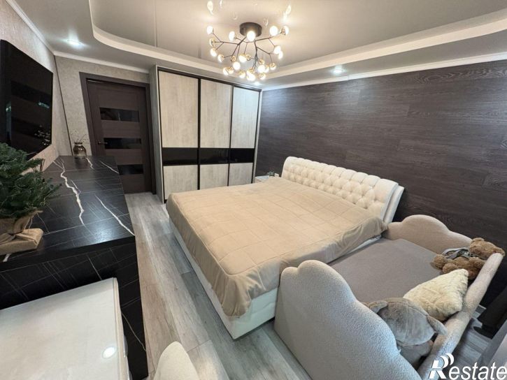 3-комн квартира ул Карпинского, 26,  д. 26