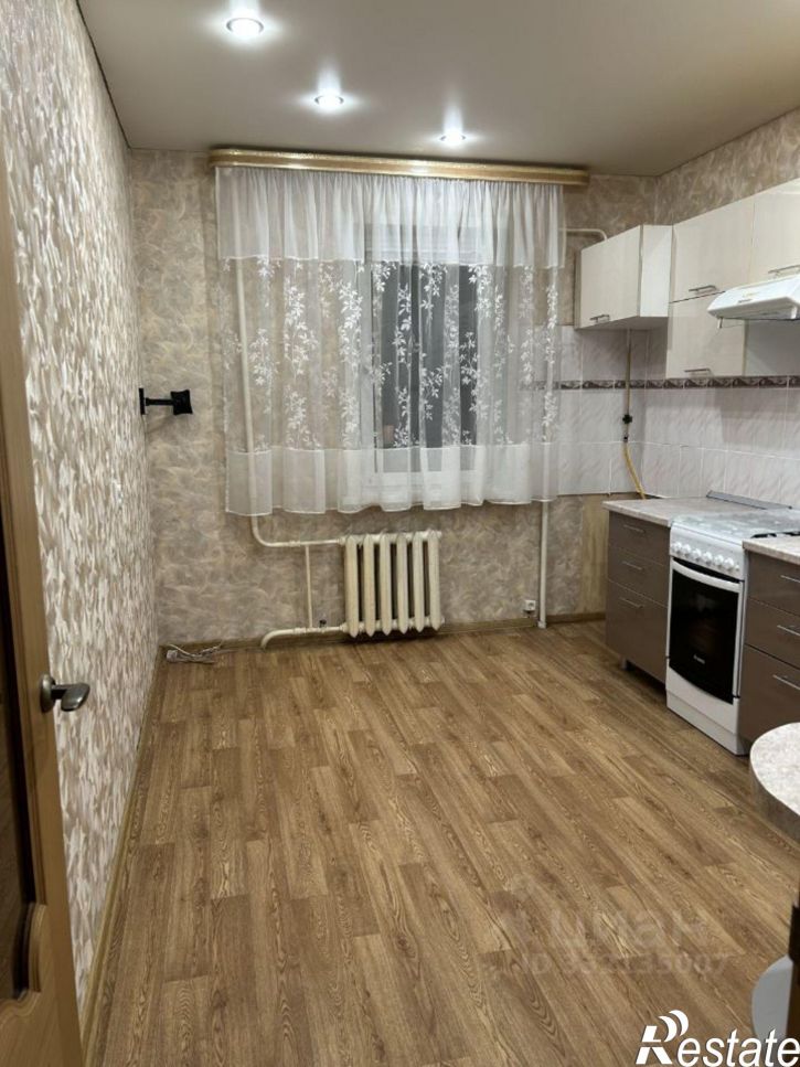 3-комн квартира ул Ладожская, 51А,  д. 51А