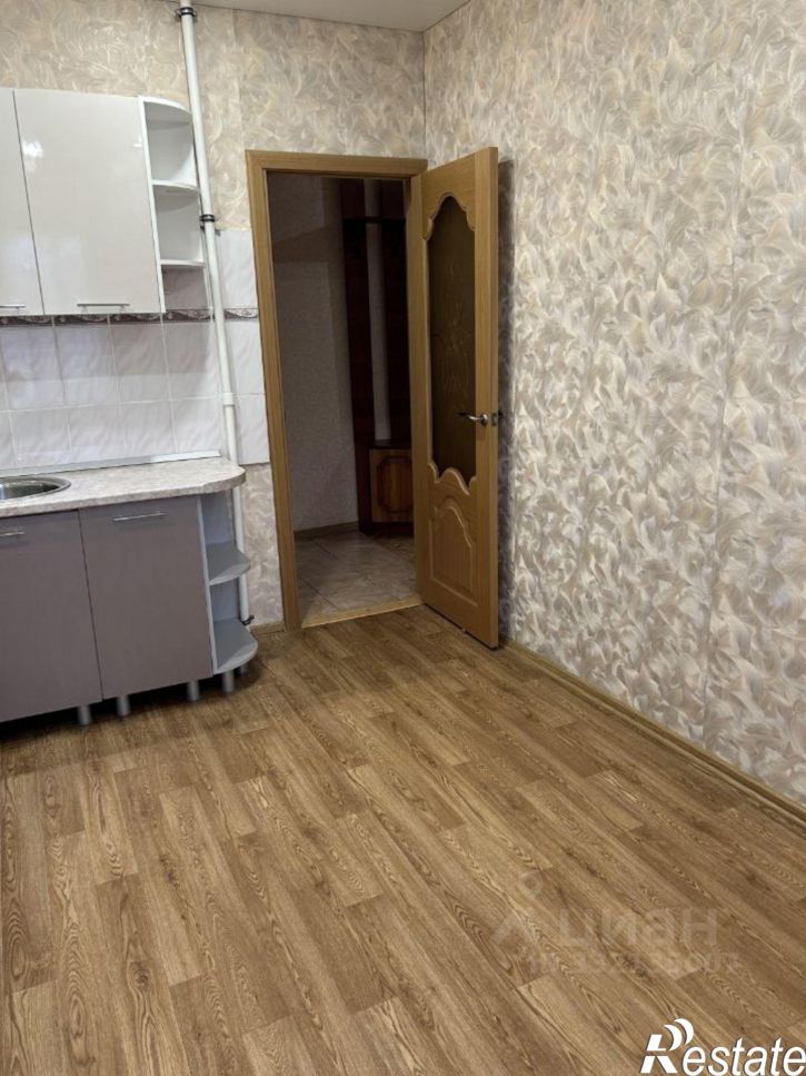 3-комн квартира ул Ладожская, 51А,  д. 51А