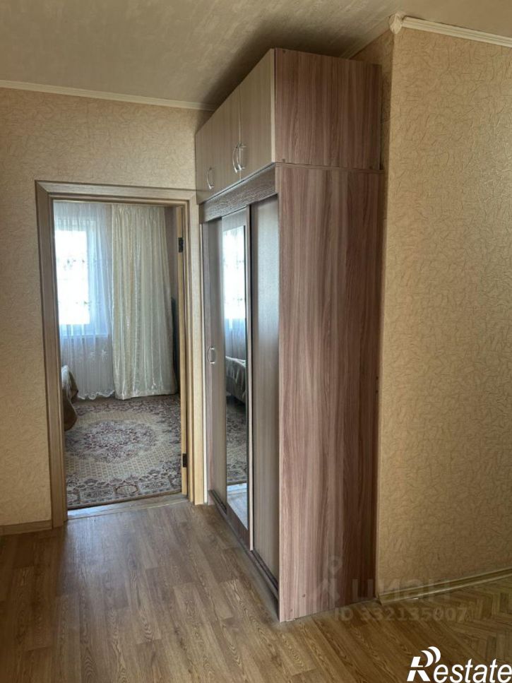 3-комн квартира ул Ладожская, 51А,  д. 51А