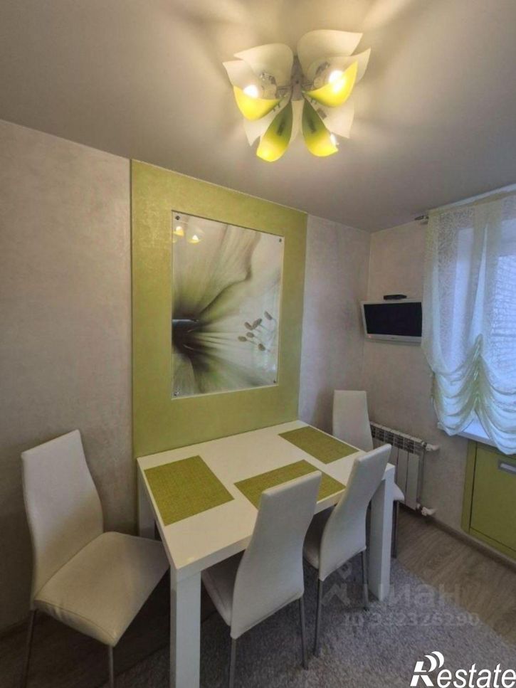 3-комн квартира пр-кт Строителей, 11,  д. 11