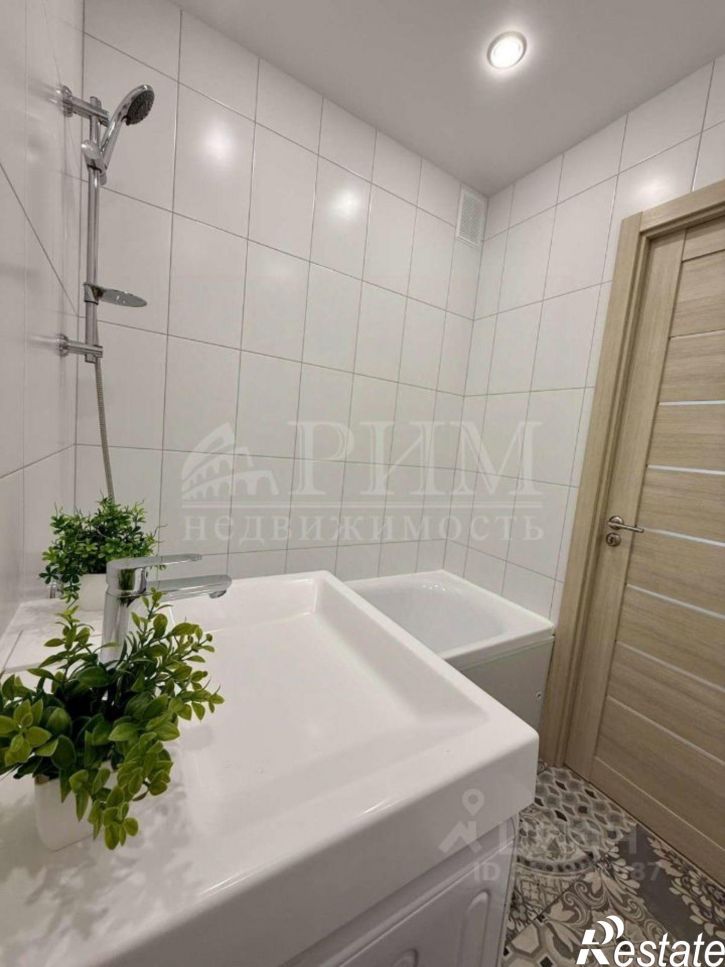 2-комн квартира ул Яшиной, 10,  д. 10