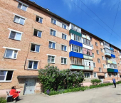3-комн, 52кв м, этаж 4/5 ул Клары Цеткин, 37