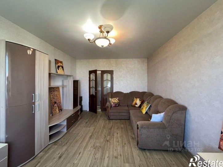 3-комн квартира ул Ладожская, 133,  д. 133