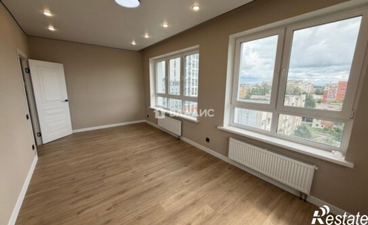 2-комн квартира ул Глазунова, 10,  д. 10