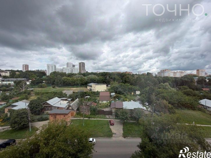3-комн квартира ул Тамбовская, 1,  д. 1