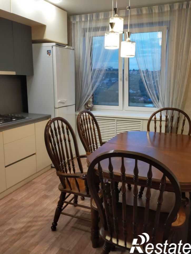 3-комн квартира Тепличная , 8