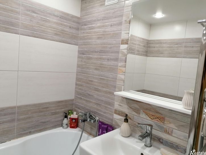 3-комн квартира Тепличная , 8