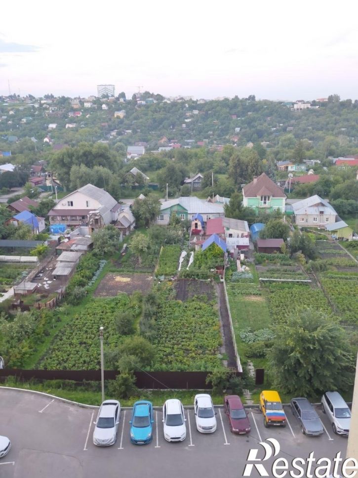 3-комн квартира Тепличная, 8