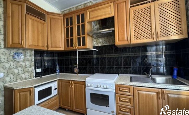 4-комн квартира ул Калинина, 107,  д. 107