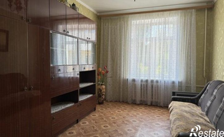 4-комн квартира ул Калинина, 107,  д. 107