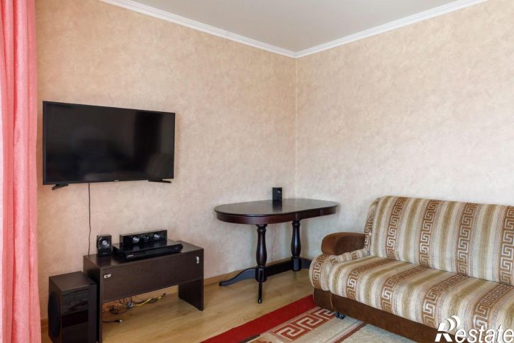 2-комн квартира пр-кт Строителей, 83,  д. 83