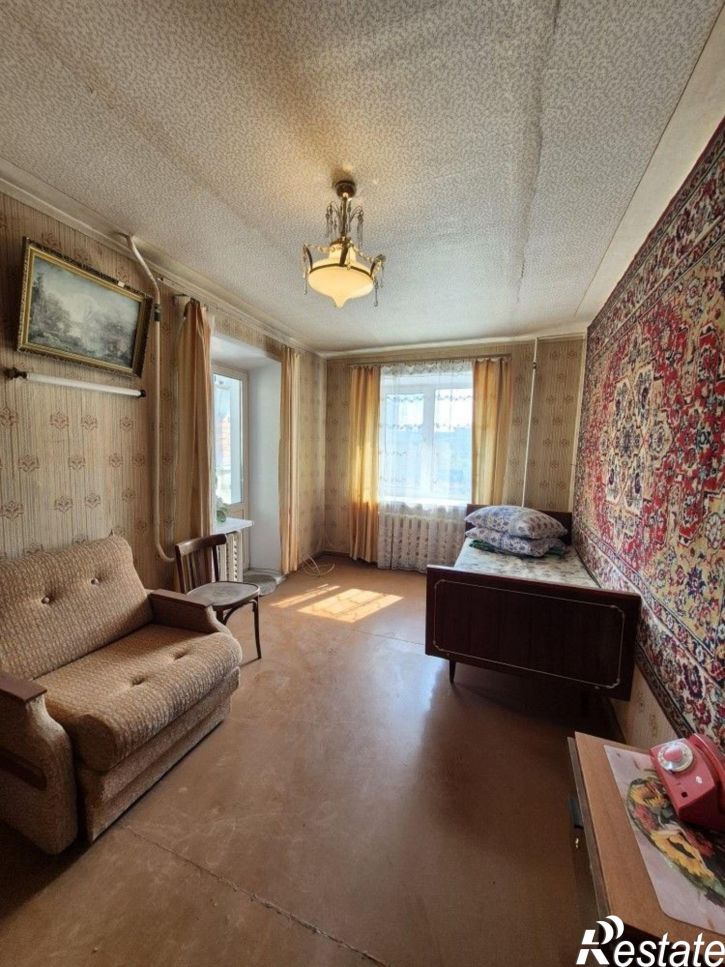 3-комн квартира Луначарского ул, 7
