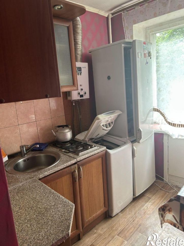 2-комн квартира ул Краснова, 37,  д. 37