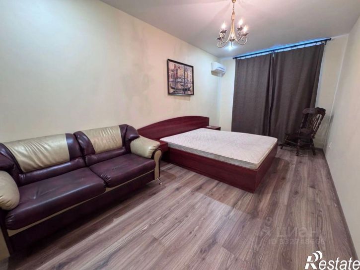 3-комн квартира ул Лозицкой, 1А,  д. 1А
