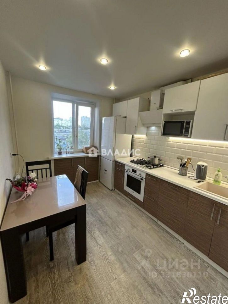 3-комн квартира ул Карпинского, 32А,  д. 32А