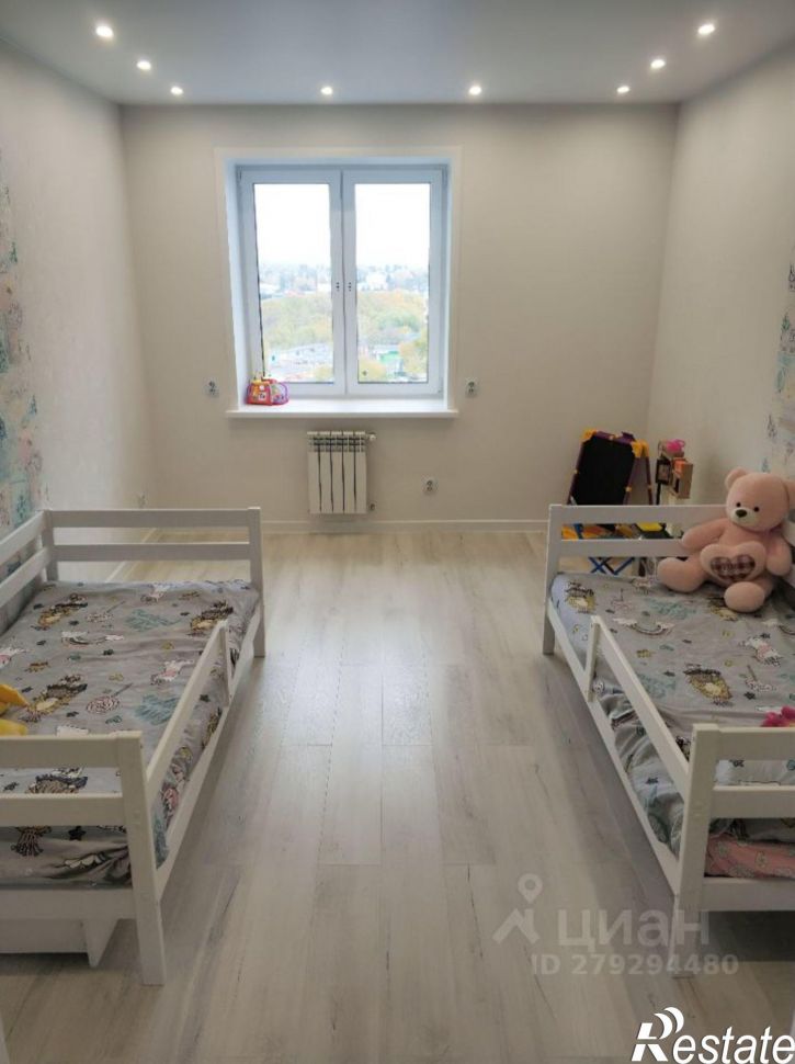 3-комн квартира ул 8 Марта, 31,  д. 31