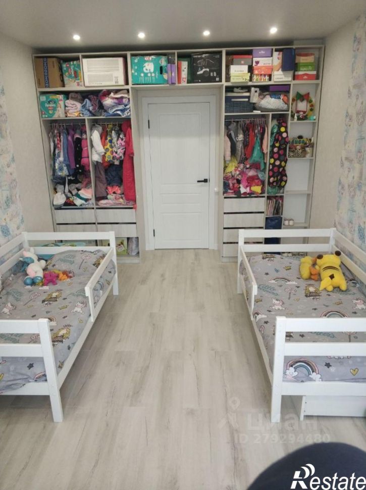 3-комн квартира ул 8 Марта, 31,  д. 31
